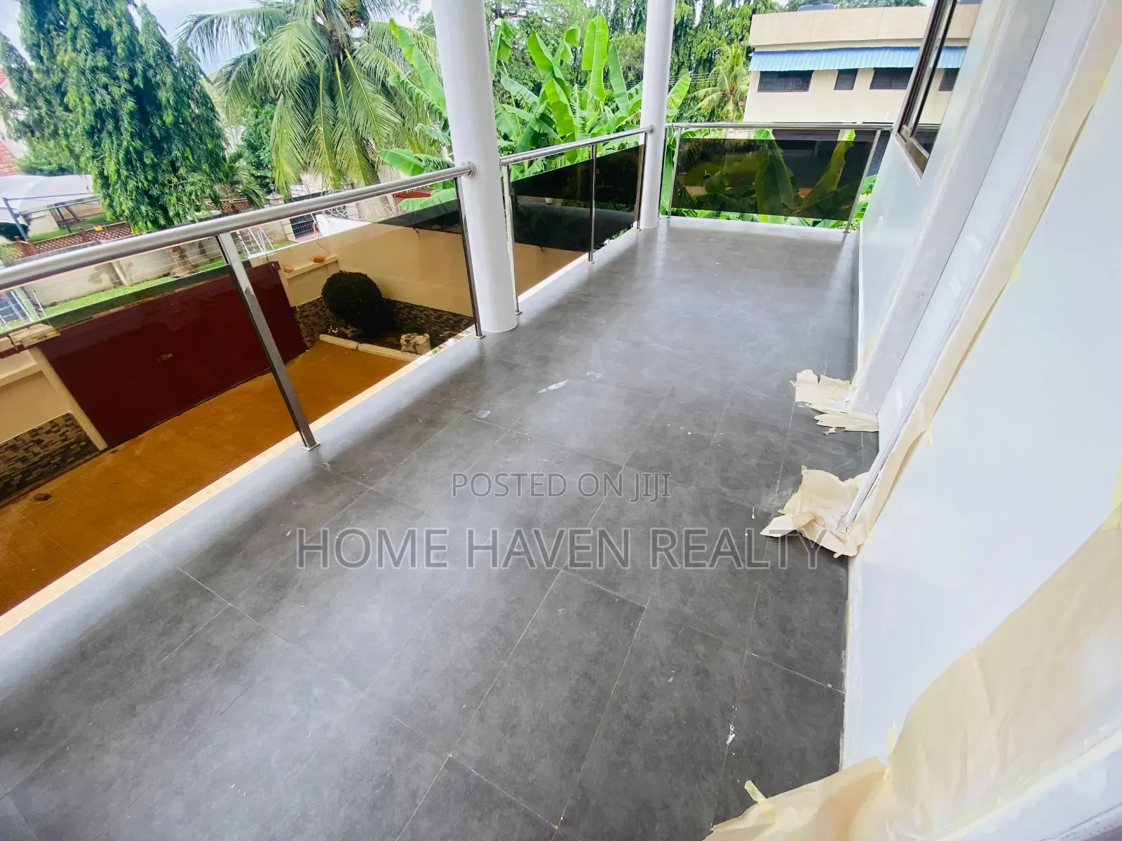 4bdrm House in Abelemkpe, Lincoln School Area for rent