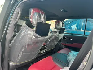 Toyota Land Cruiser 2025 Black