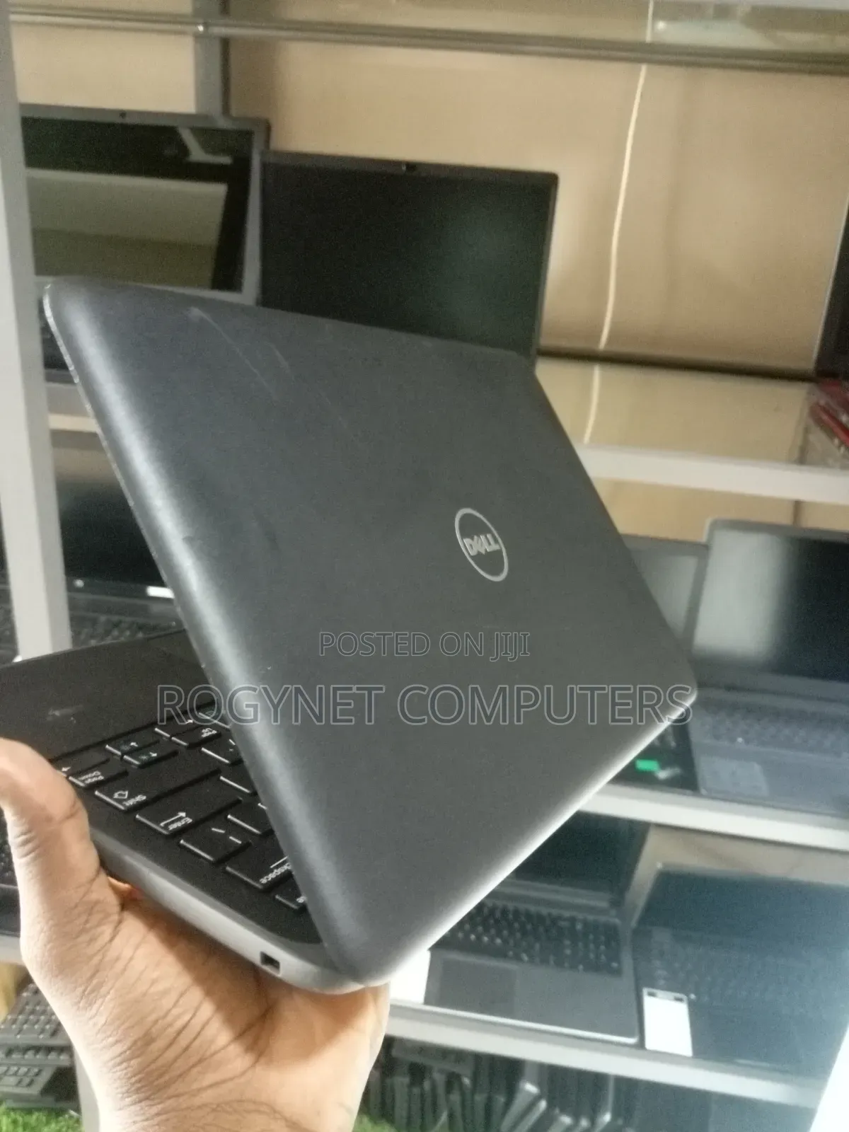 Laptop Dell Latitude 3180 4GB Intel Pentium SSD 128GB