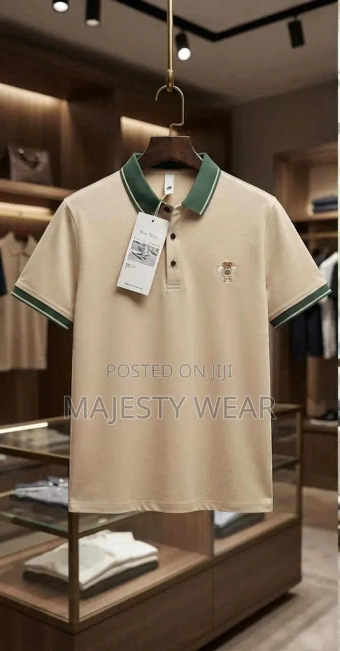Classical Club -T Shirt
