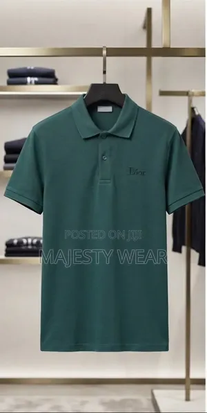 Classical Club -T Shirt