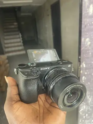 Sony A6400