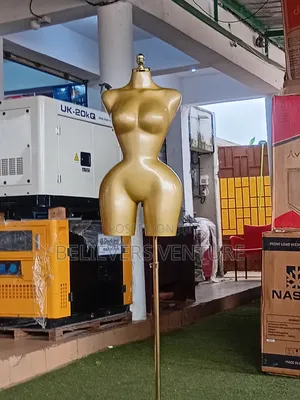 Clothing Display Dummy for Fashion Retail