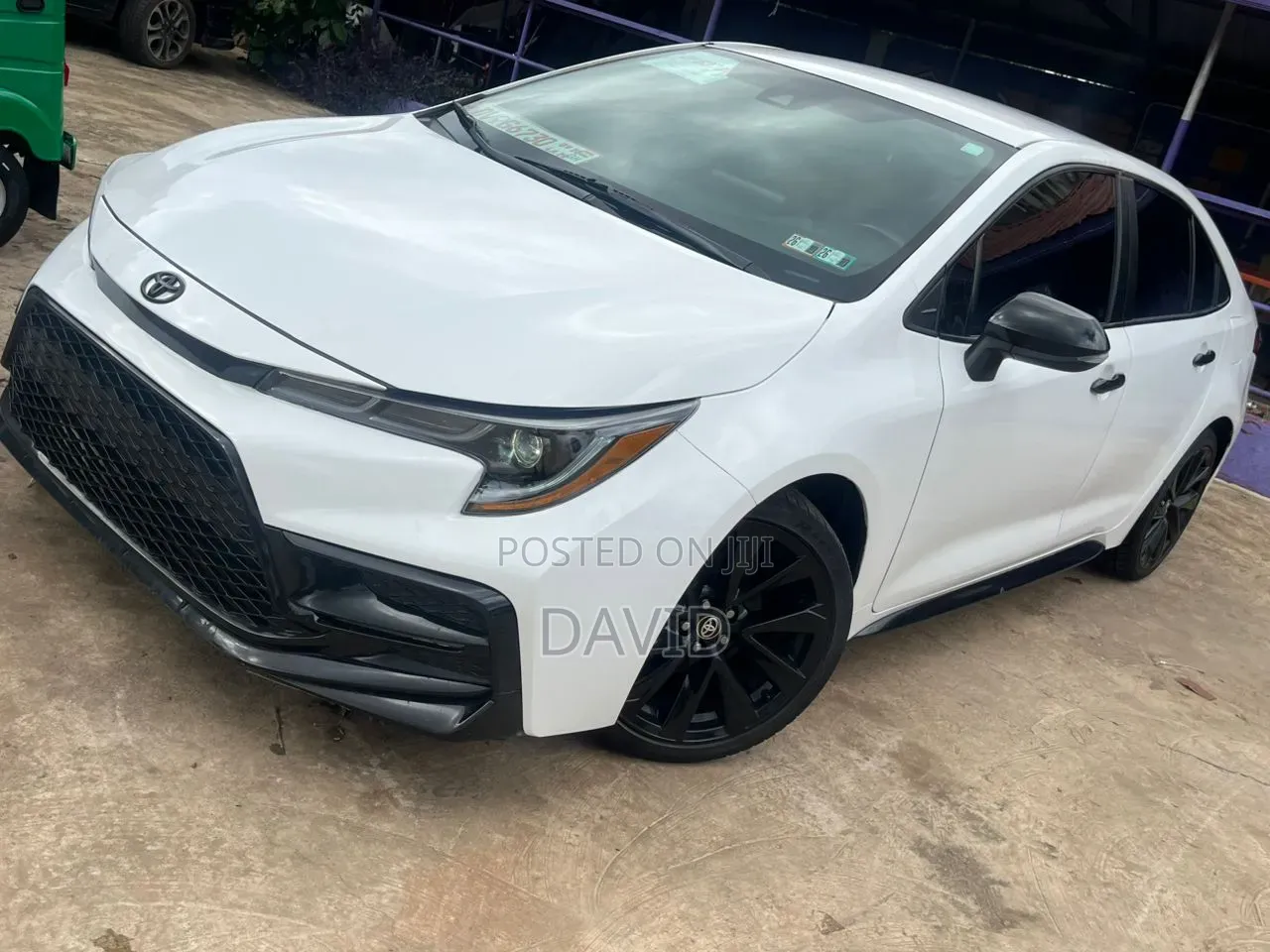 Toyota Corolla SE 2022 White