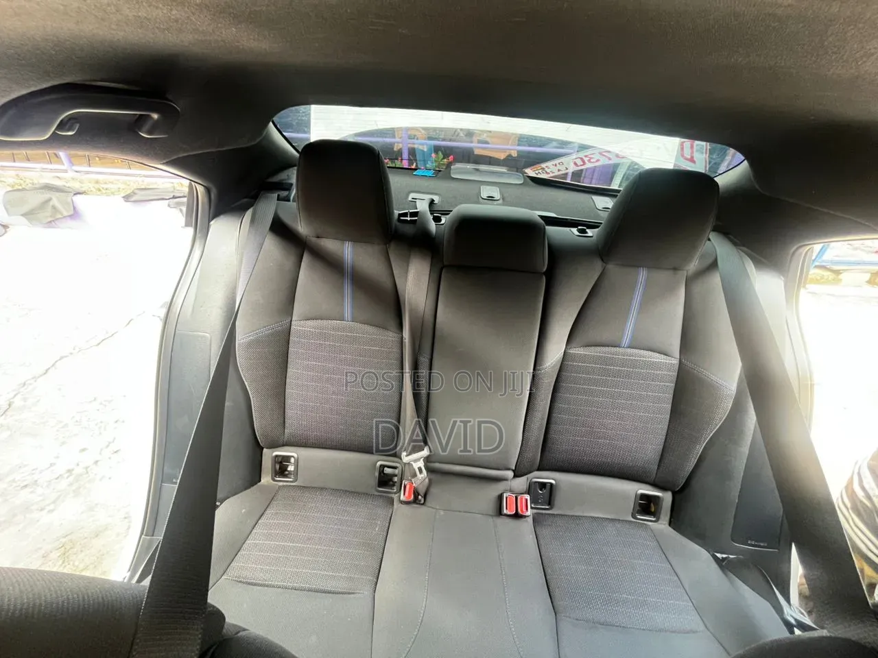 Toyota Corolla SE 2022 White