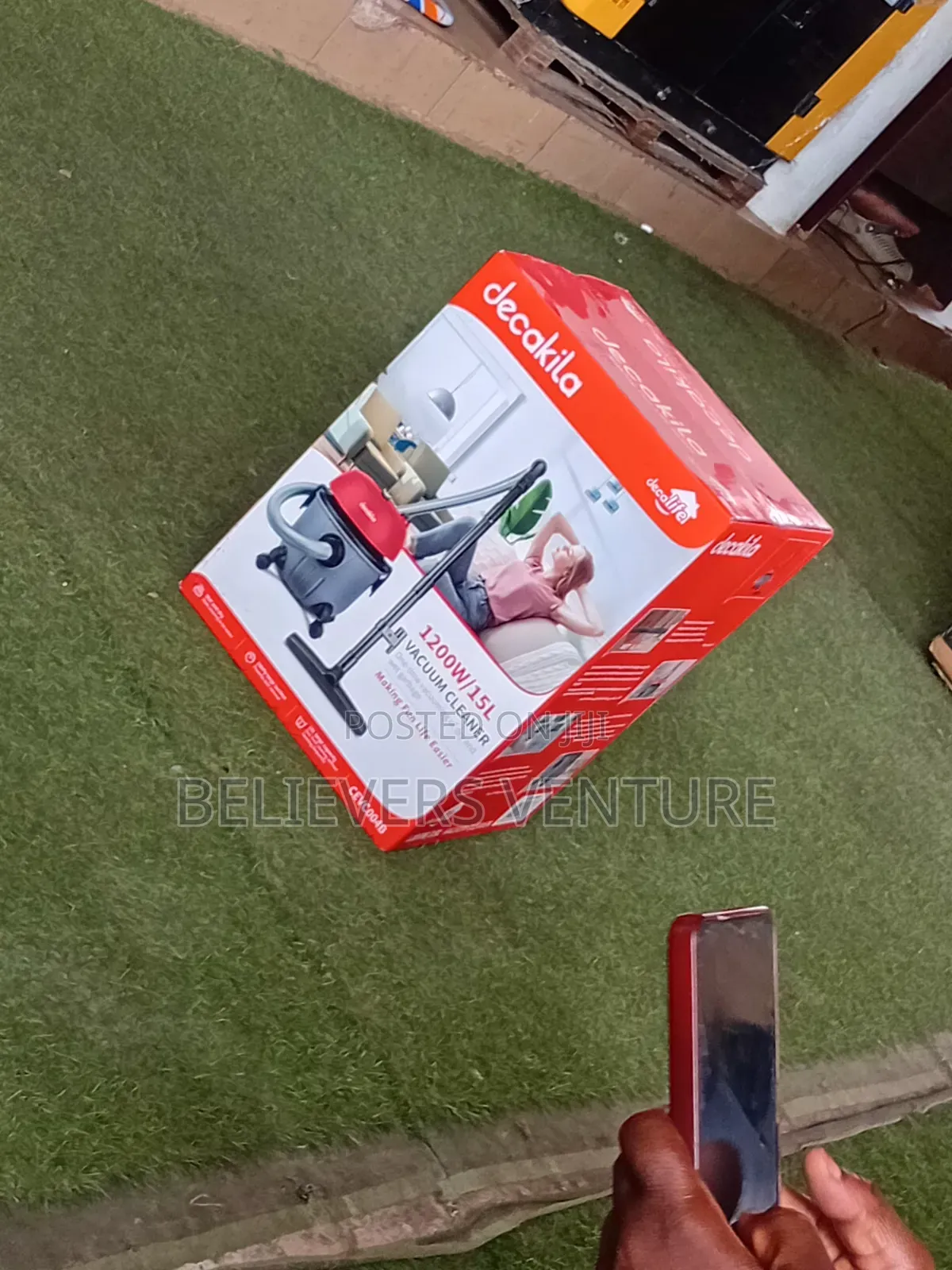High-Suction Vacuum Cleaner With Dust Filter