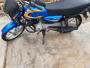 Bajaj Boxer 125 2025 Blue