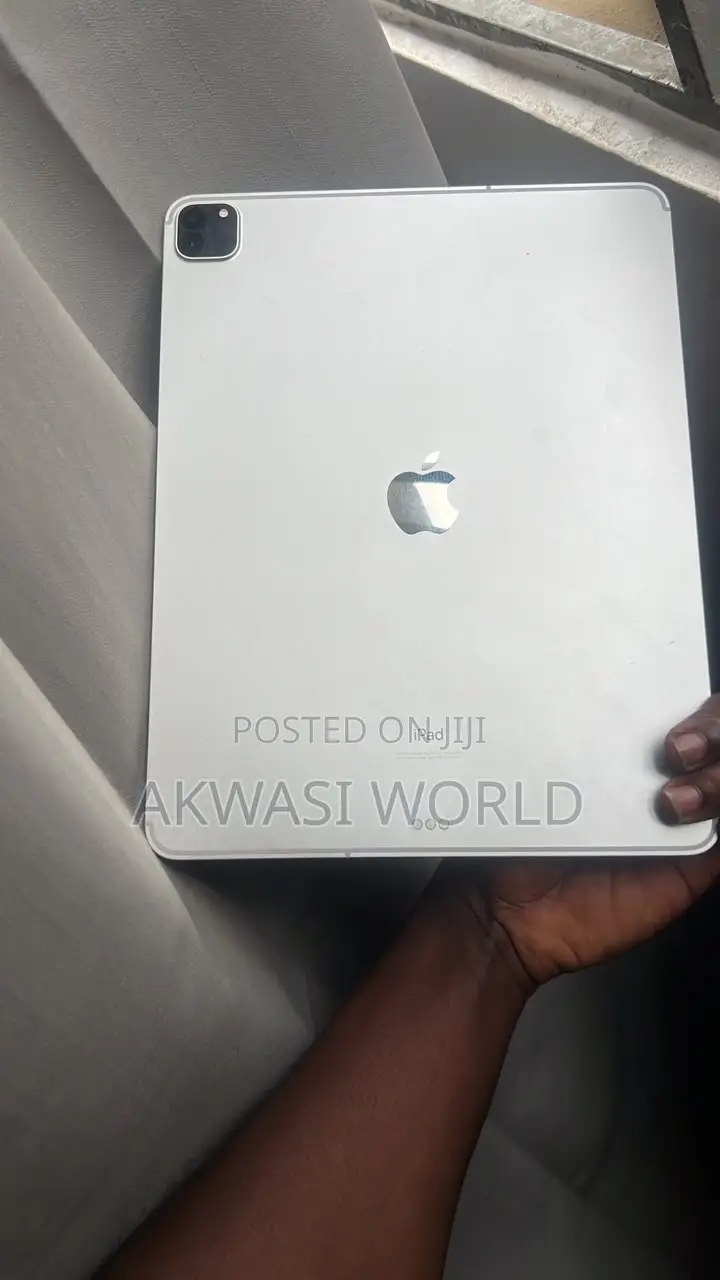Apple iPad Pro 12.9 (2020) 256 GB Gray