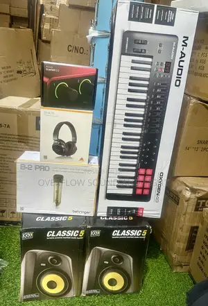 Studio Equipment Bundle