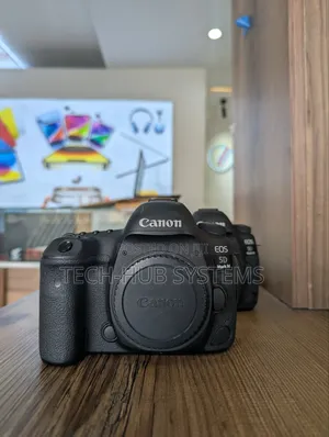 Canon Eos 5d Mark Iv DSLR Camera