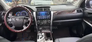 Toyota Camry 2014 Silver