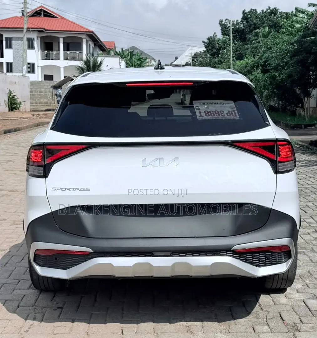 Kia Sportage EX 2023 White