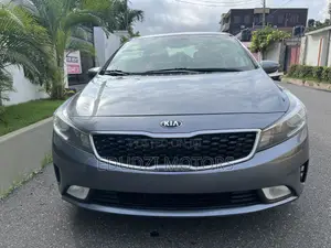 Kia Forte EX Sedan 2018 Gray
