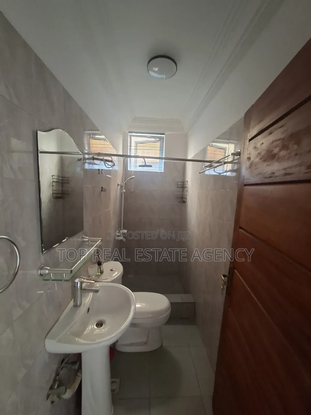 1bdrm Apartment in ,, K. Boat, Ga East Municipal for rent