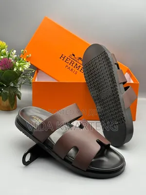 Hermes Coffee Brown Slippers