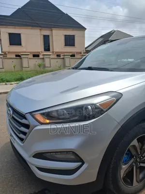 Hyundai Tucson Limited AWD 2018 Silver