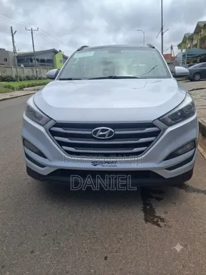 Hyundai Tucson Limited AWD 2018 Silver