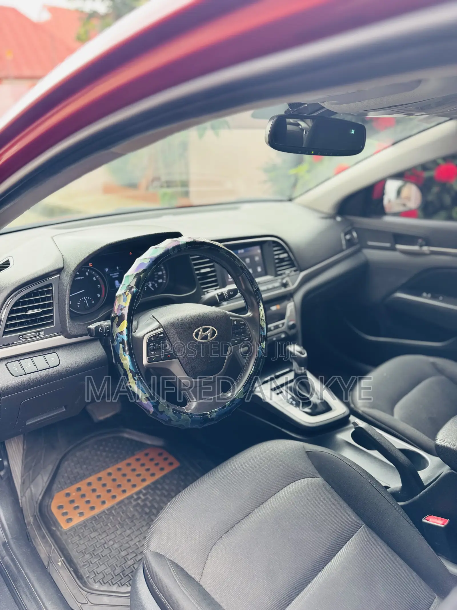 Hyundai Elantra 2017 Red