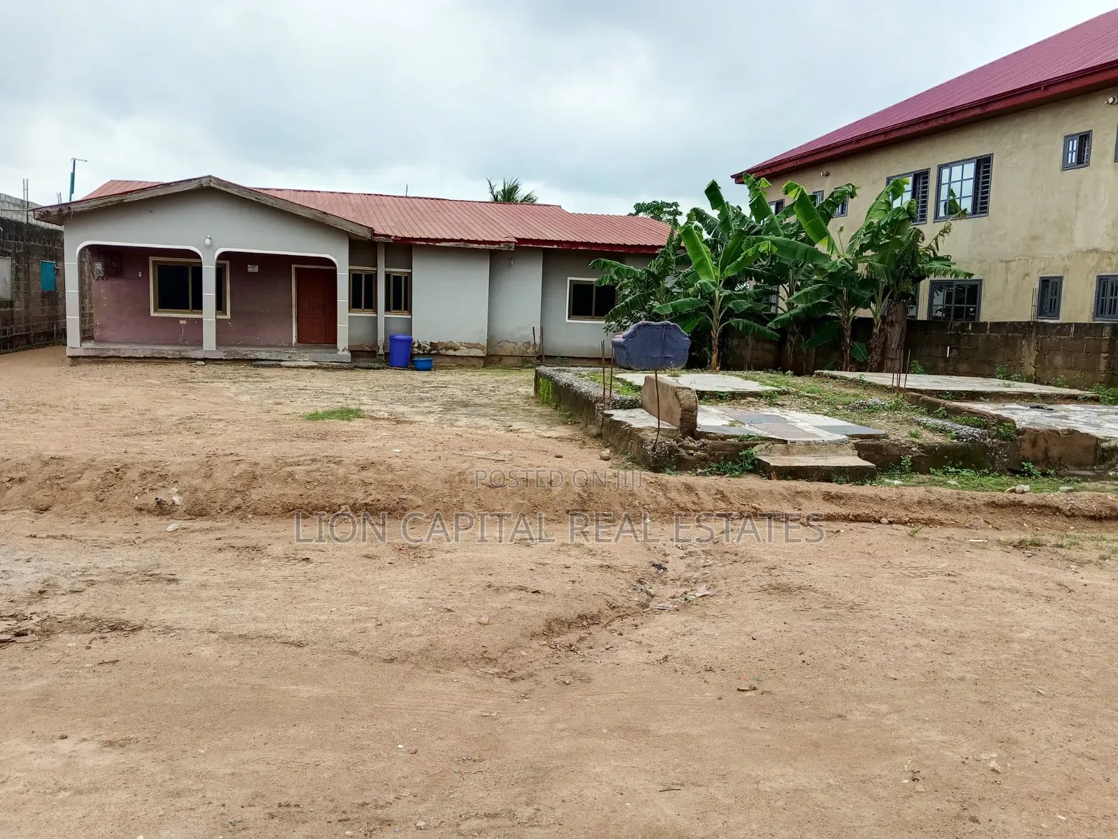 Land for Sale at Ablekuma Afuaman With an Old House on It