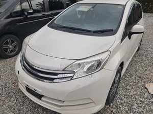 Nissan Note 2015 White