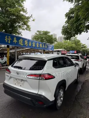 Toyota Frontlander 2.0 Hybrid FWD 2023 White