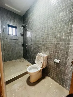 4bdrm Duplex in Oyarifa for rent