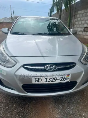 Hyundai Accent 2016 Silver