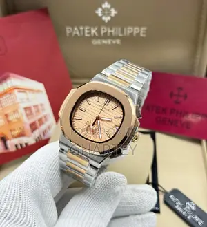 Patek Philippe Nautilus Silver Dial – Perfect Chain Watch for Men