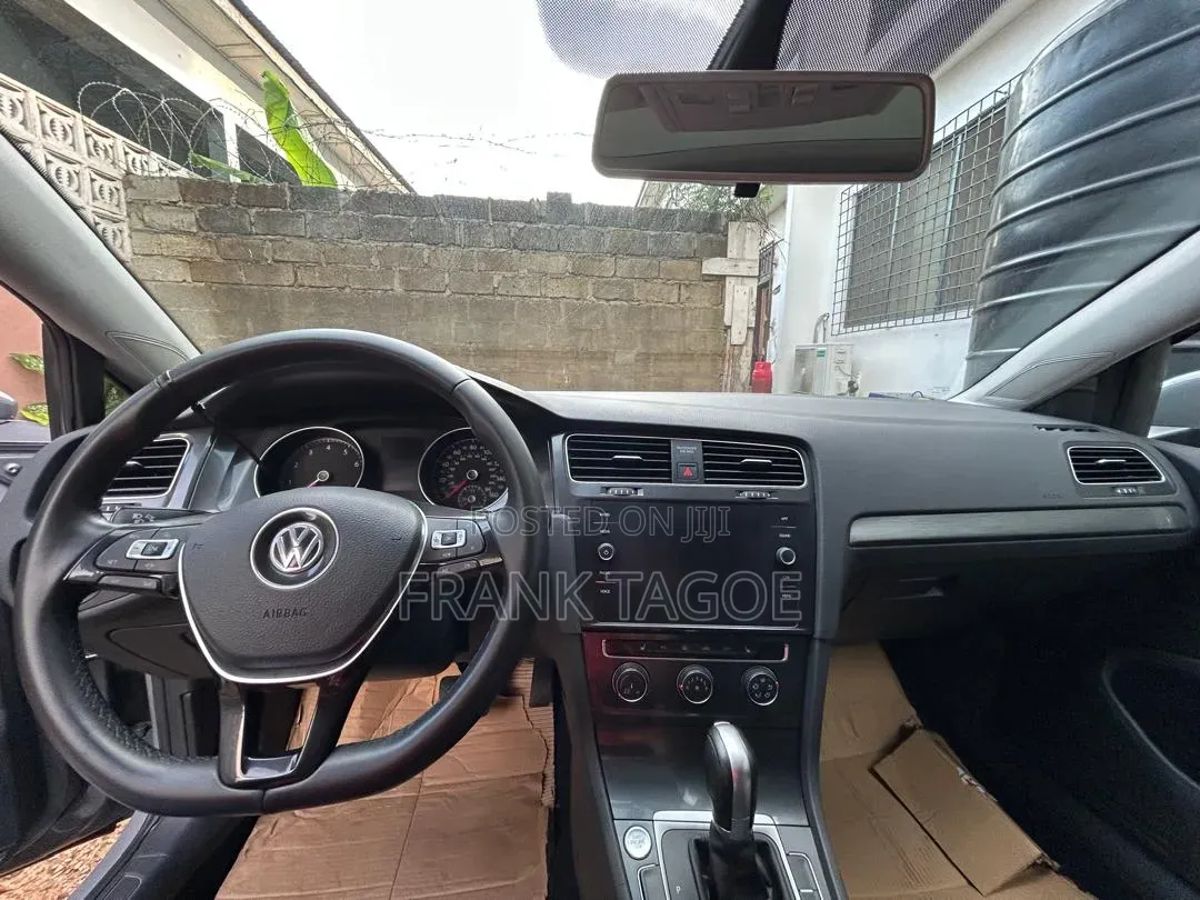 Volkswagen Golf 1.4T SE FWD 2019 Gray