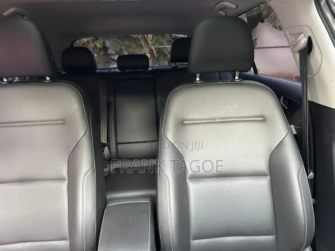 Volkswagen Golf 1.4T SE FWD 2019 Gray