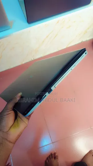 Laptop Dell Inspiron 15 5000 8GB Intel Core i7 SSD 128GB