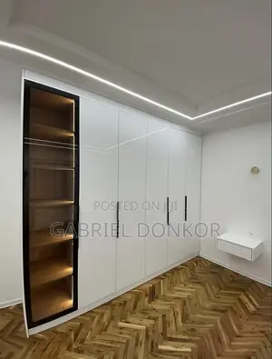 Laminated Wardrobe With Profile Light Wardrobe Glow-Up