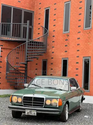 Mercedes-Benz 300D 1999 Green