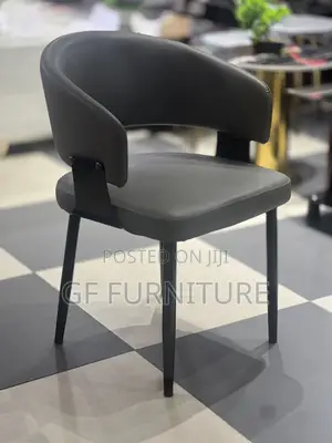 Modern Curved Dining Chair