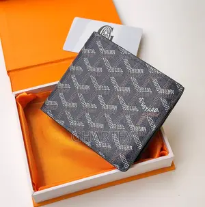Goyard Wallets Available in 6 Beautiful Colors