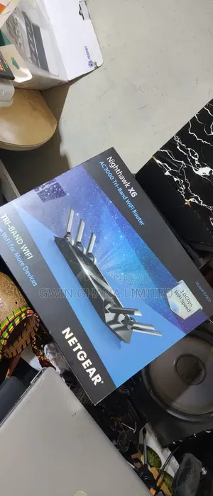 Netgear Nighthawk X6 Tri-Bandgigabit Wireless Router.3000mps 3500sqft