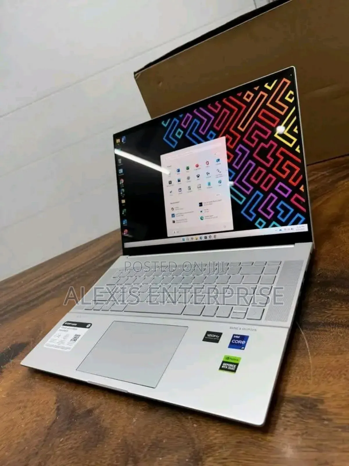 New Laptop HP Pavilion 15 32GB Intel Core i9 SSD 1T