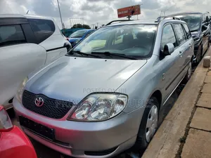 Toyota Corolla Verso 1.8 VVT-i Luna Automatic 2004 Silver