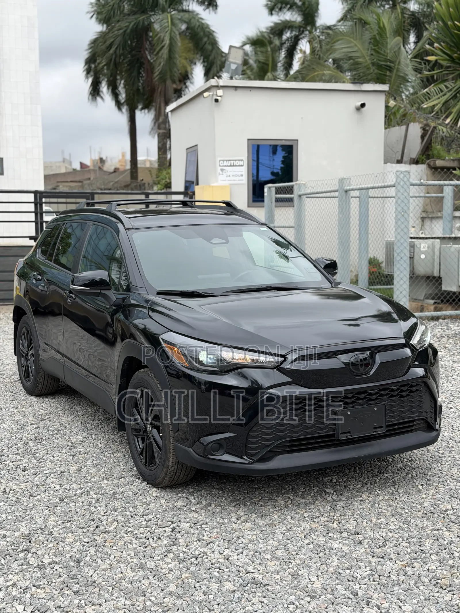 Toyota Corolla Cross XLE 4WD 2024 Black