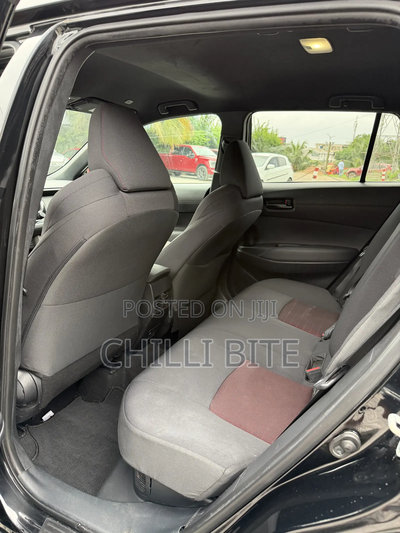 Toyota Corolla Cross XLE 4WD 2024 Black