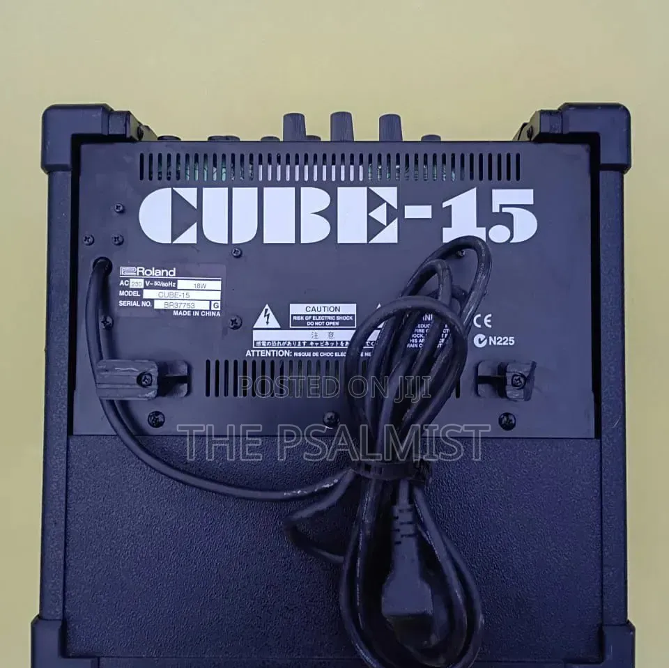 Roland Cube 15 Guitar Combo