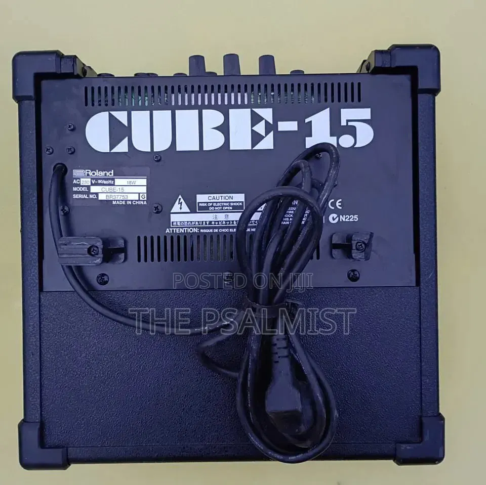 Roland Cube 15 Guitar Combo