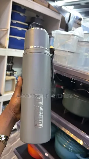 Vacuum Bottle With Bag