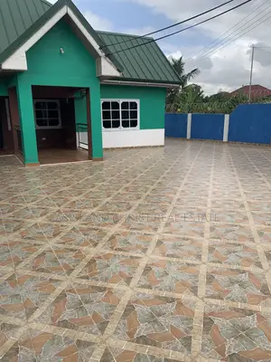 Furnished 3bdrm House in Lasisi And Christ, Amasaman for rent