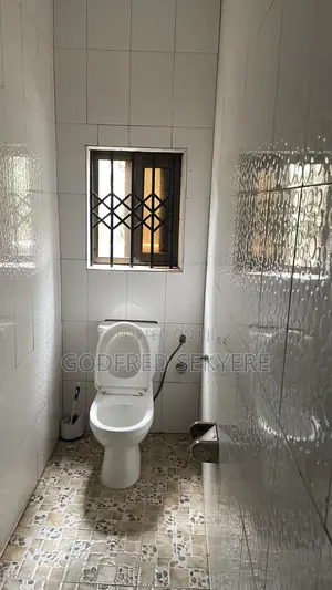 4bdrm House in Atasamanso, Kumasi Metropolitan for rent