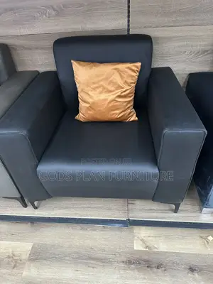 Single Sofa (A1)
