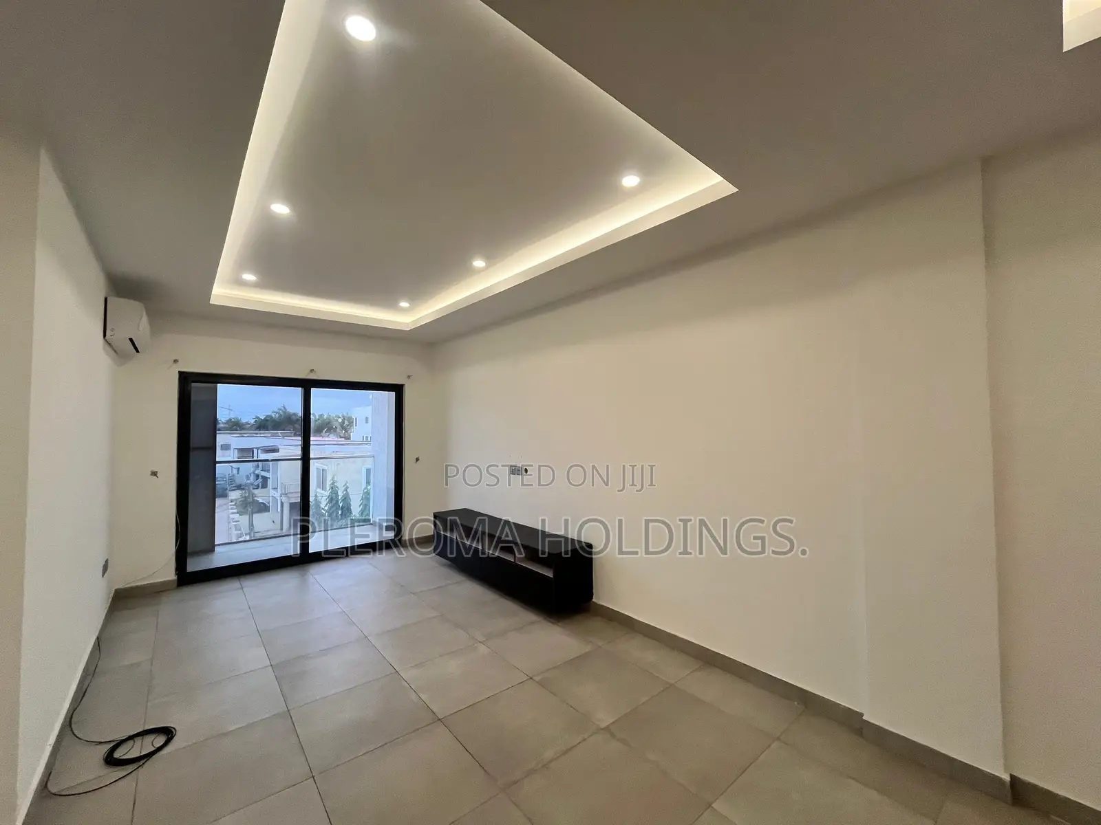 2bdrm Apartment in Adjiriganor for rent