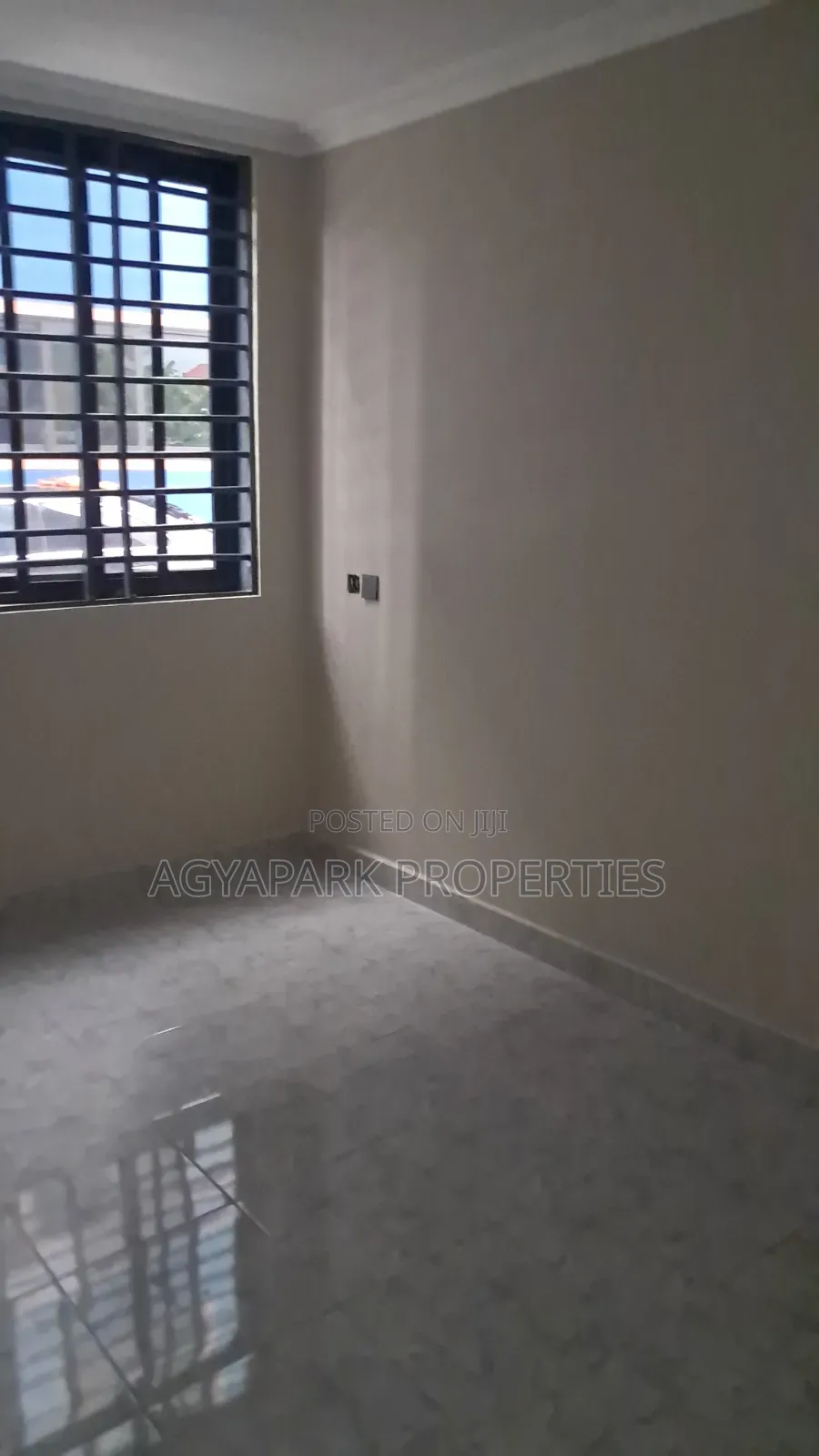 3bdrm Apartment in Cocobod, Amasaman for rent