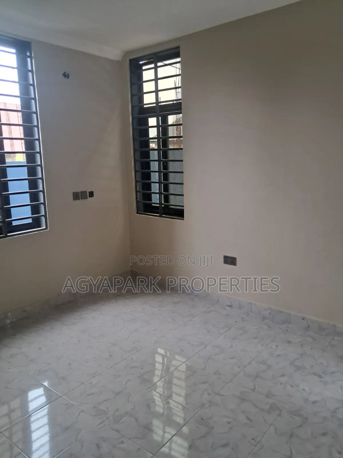 3bdrm Apartment in Cocobod, Amasaman for rent