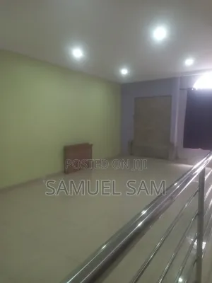 5bdrm House in Tema Community 12 for rent